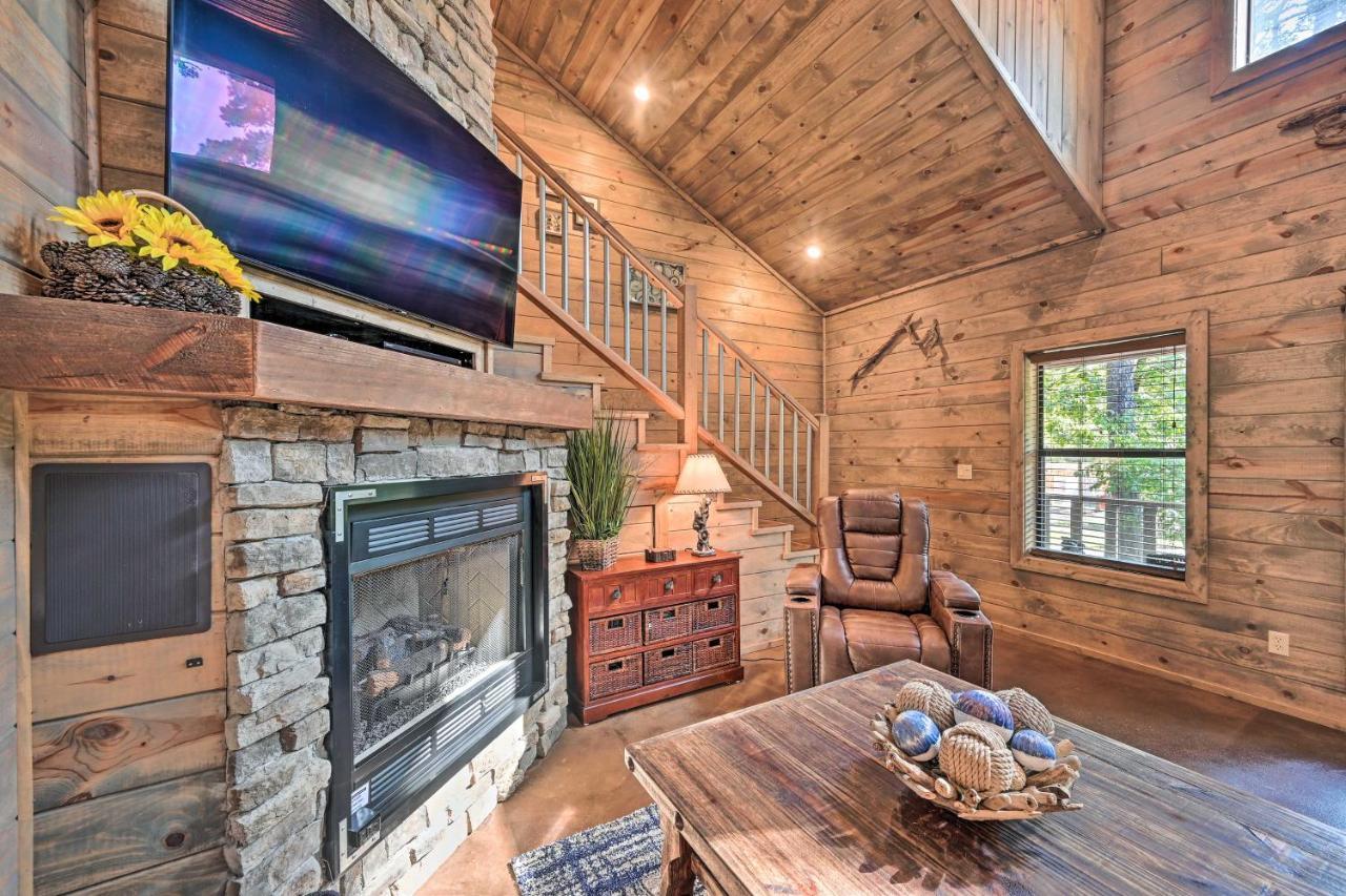 Luxe Broken Bow Cabin With Tesla Charging Station Stephens Gap Екстериор снимка