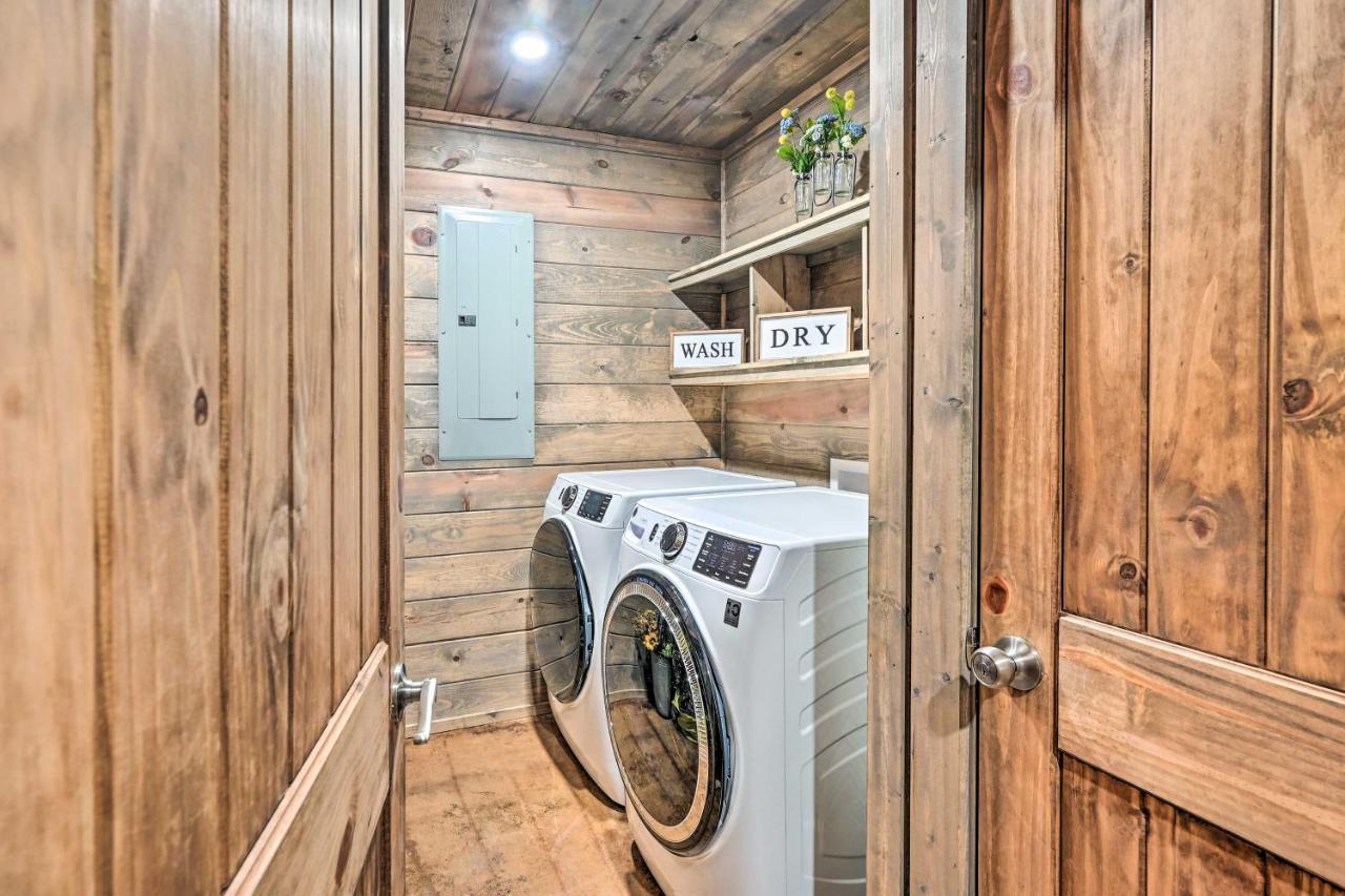 Luxe Broken Bow Cabin With Tesla Charging Station Stephens Gap Екстериор снимка